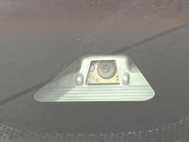 ステップワゴンスパーダ スパーダ・クールスピリット ホンダセンシング 禁煙車 7人乗り メーカーナビ 全周囲カメラ 両側電動ドア 後席モニター 衝突被害軽減システム リアオートエアコン レーダークルーズ コーナーセンサー ETC 車線逸脱警報(28枚目)