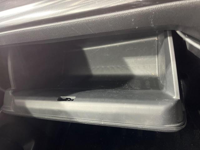 ステップワゴンスパーダ スパーダ・クールスピリット ホンダセンシング 禁煙車 7人乗り メーカーナビ 全周囲カメラ 両側電動ドア 後席モニター 衝突被害軽減システム リアオートエアコン レーダークルーズ コーナーセンサー ETC 車線逸脱警報(45枚目)