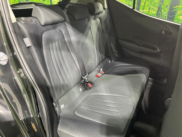 アクア X 禁煙車 純正ナビ機能付きDA バックカメラ ビルトインETC レーダークルーズ スマートキー LEDヘッドライト オートハイビーム オートライト 車線逸脱警報(9枚目)