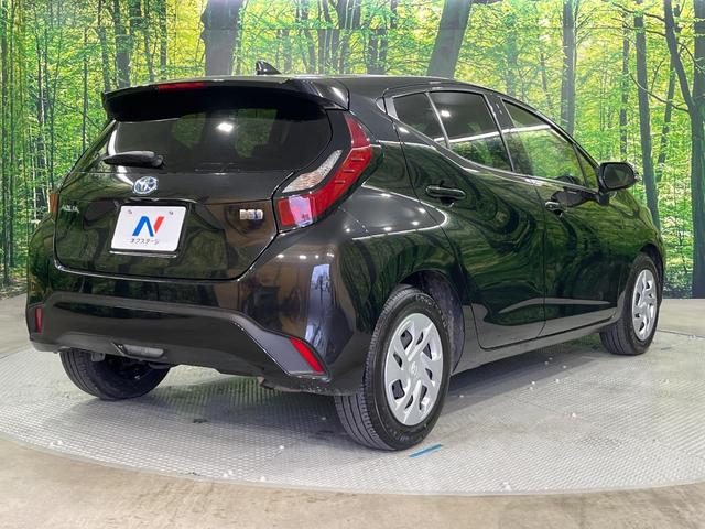 アクア X 禁煙車 純正ナビ機能付きDA バックカメラ ビルトインETC レーダークルーズ スマートキー LEDヘッドライト オートハイビーム オートライト 車線逸脱警報(17枚目)