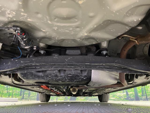 アクア X 禁煙車 純正ナビ機能付きDA バックカメラ ビルトインETC レーダークルーズ スマートキー LEDヘッドライト オートハイビーム オートライト 車線逸脱警報(19枚目)