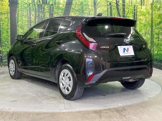 アクア X 禁煙車 純正ナビ機能付きDA バックカメラ ビルトインETC レーダークルーズ スマートキー LEDヘッドライト オートハイビーム オートライト 車線逸脱警報(30枚目)