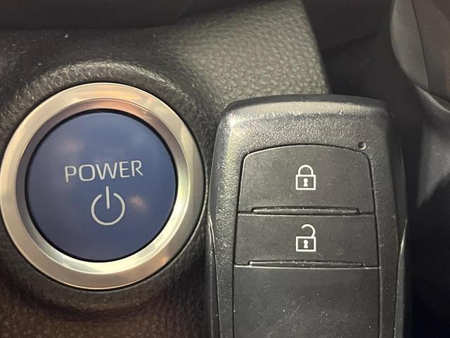 アクア X 禁煙車 純正ナビ機能付きDA バックカメラ ビルトインETC レーダークルーズ スマートキー LEDヘッドライト オートハイビーム オートライト 車線逸脱警報(37枚目)