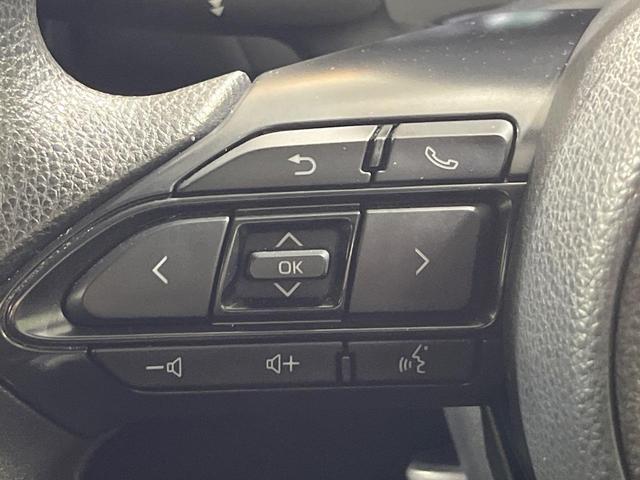 アクア X 禁煙車 純正ナビ機能付きDA バックカメラ ビルトインETC レーダークルーズ スマートキー LEDヘッドライト オートハイビーム オートライト 車線逸脱警報(39枚目)