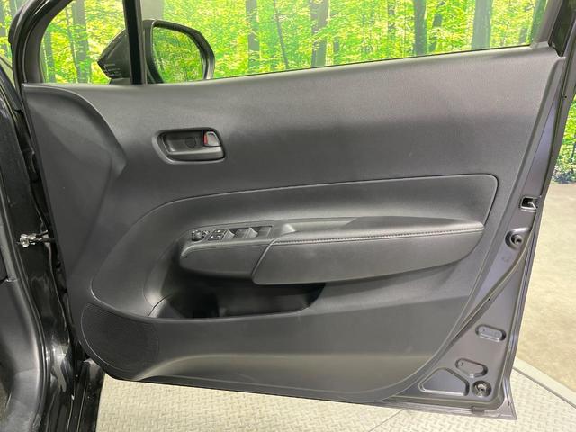 アクア X 禁煙車 純正ナビ機能付きDA バックカメラ ビルトインETC レーダークルーズ スマートキー LEDヘッドライト オートハイビーム オートライト 車線逸脱警報(45枚目)