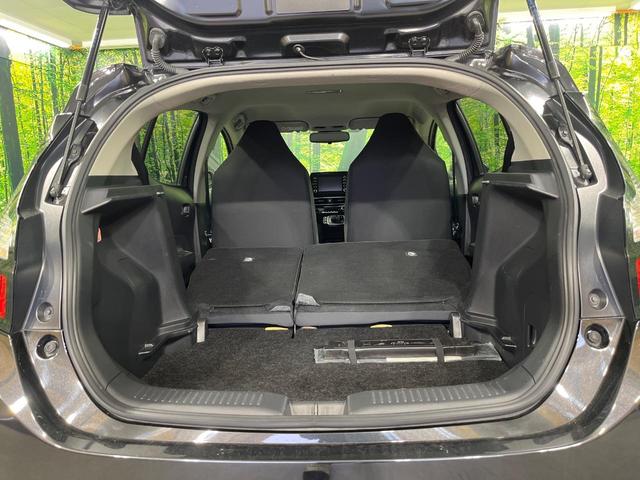アクア X 禁煙車 純正ナビ機能付きDA バックカメラ ビルトインETC レーダークルーズ スマートキー LEDヘッドライト オートハイビーム オートライト 車線逸脱警報(50枚目)