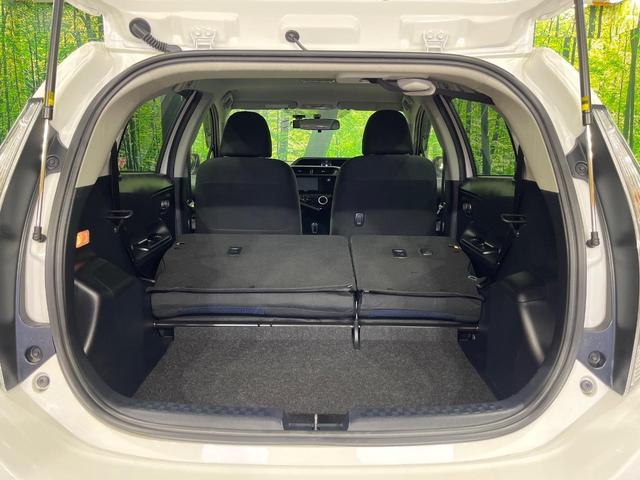 アクア S 禁煙車 SDナビ ETC プリクラッシュセーフティ オートエアコン キーレス 横滑り防止装置 盗難防止システム 電動格納ミラー(10枚目)