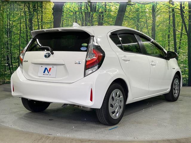 アクア S 禁煙車 SDナビ ETC プリクラッシュセーフティ オートエアコン キーレス 横滑り防止装置 盗難防止システム 電動格納ミラー(17枚目)