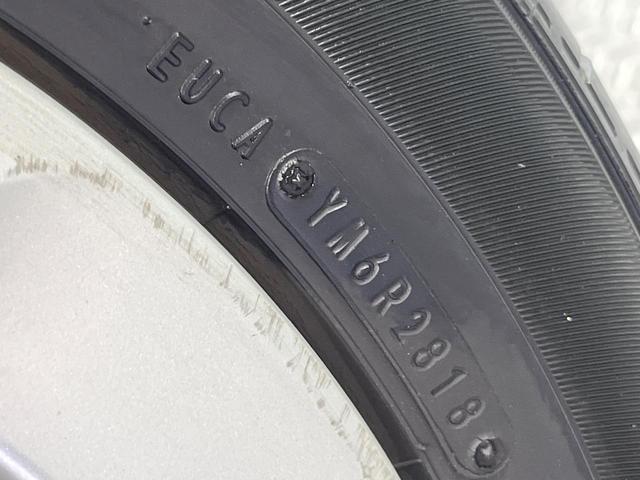 アクア S 禁煙車 SDナビ ETC プリクラッシュセーフティ オートエアコン キーレス 横滑り防止装置 盗難防止システム 電動格納ミラー(43枚目)