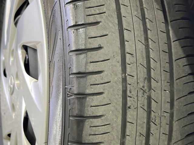 アクア S 禁煙車 SDナビ ETC プリクラッシュセーフティ オートエアコン キーレス 横滑り防止装置 盗難防止システム 電動格納ミラー(44枚目)