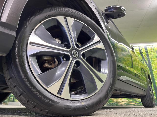 キックス Ｘ　純正９型ナビ　全周囲カメラ　プロパイロット　禁煙車　衝突軽減装置　デジタルインナーミラー　ＬＥＤヘッドライト　ＬＥＤフロントフォグ　クリアランスソナー　Ｂｌｕｅｔｏｏｔｈ再生　スマートキー（13枚目）