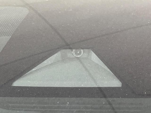 アクア X 純正ナビ機能付きDA 禁煙車 衝突軽減装置 バックカメラ LEDヘッドライト Bluetooth再生 スマートキー プライバシーガラス 電動格納ミラー 盗難防止装置(5枚目)