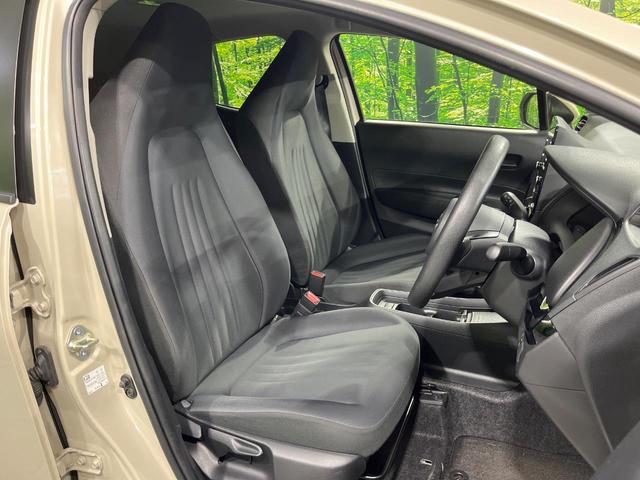 アクア X 純正ナビ機能付きDA 禁煙車 衝突軽減装置 バックカメラ LEDヘッドライト Bluetooth再生 スマートキー プライバシーガラス 電動格納ミラー 盗難防止装置(8枚目)