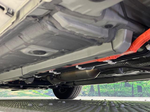 アクア X 純正ナビ機能付きDA 禁煙車 衝突軽減装置 バックカメラ LEDヘッドライト Bluetooth再生 スマートキー プライバシーガラス 電動格納ミラー 盗難防止装置(21枚目)