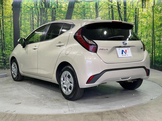 アクア X 純正ナビ機能付きDA 禁煙車 衝突軽減装置 バックカメラ LEDヘッドライト Bluetooth再生 スマートキー プライバシーガラス 電動格納ミラー 盗難防止装置(25枚目)