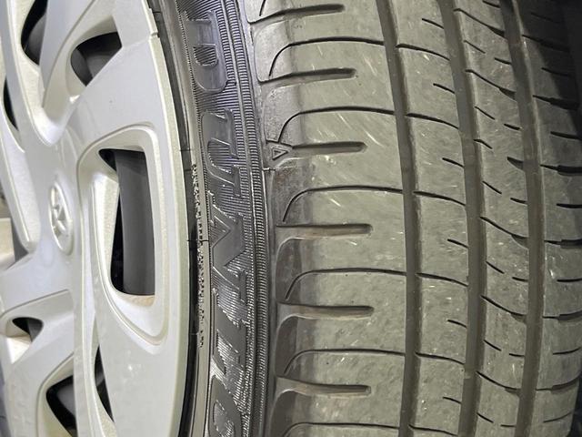 アクア X 純正ナビ機能付きDA 禁煙車 衝突軽減装置 バックカメラ LEDヘッドライト Bluetooth再生 スマートキー プライバシーガラス 電動格納ミラー 盗難防止装置(29枚目)