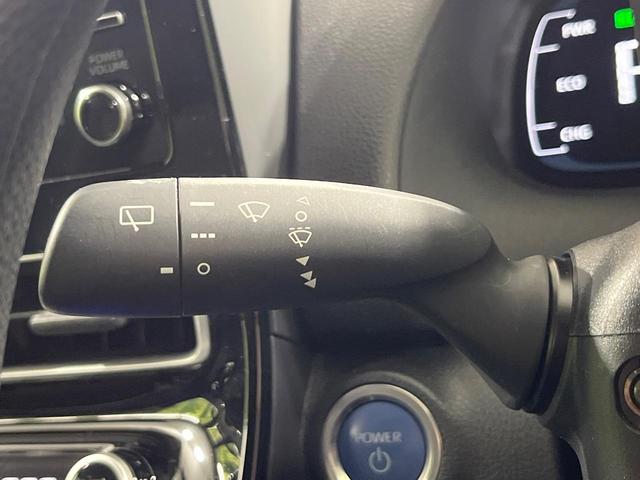 アクア X 純正ナビ機能付きDA 禁煙車 衝突軽減装置 バックカメラ LEDヘッドライト Bluetooth再生 スマートキー プライバシーガラス 電動格納ミラー 盗難防止装置(44枚目)