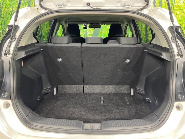 アクア G 禁煙車 純正ナビ付ディスプレイオーディオ Bluetooth バックカメラ レーダークルーズコントロール ETC キーレス LEDヘッドライト 純正15インチスチールホイール 衝突被害軽減システム(10枚目)