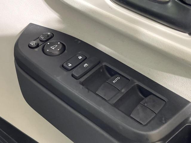 N-BOX ベースグレード 禁煙車 電動スライドドア バックカメラ 衝突被害軽減システム レーダークルーズ コーナーセンサー スマートキー LEDヘッド 車線逸脱警報 オートライト オートエアコン CD(35枚目)