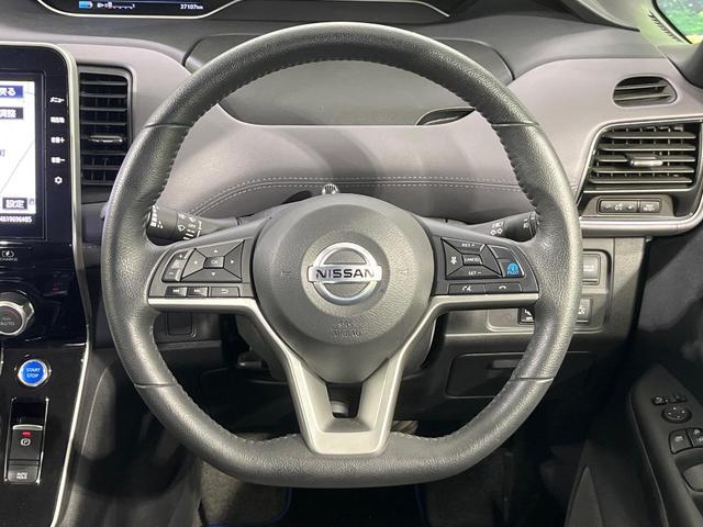 セレナ ｅ－パワー　ハイウェイスターＶ　禁煙車　後期　純正１０型ナビ　フリップダウンモニター　アラウンドビューモニター　プロパイロット　ハンズフリー両側電動スライドドア　デジタルインナーミラー　ビルトインＥＴＣ　ＬＥＤ　純正１５ＡＷ（11枚目）