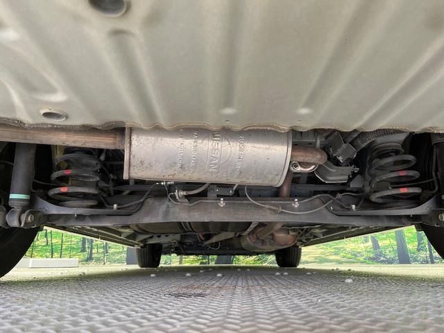 セレナ ｅ－パワー　ハイウェイスターＶ　禁煙車　後期　純正１０型ナビ　フリップダウンモニター　アラウンドビューモニター　プロパイロット　ハンズフリー両側電動スライドドア　デジタルインナーミラー　ビルトインＥＴＣ　ＬＥＤ　純正１５ＡＷ（19枚目）