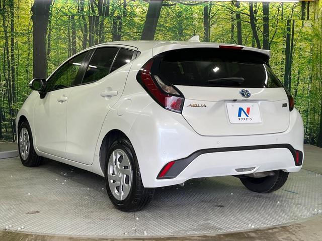 アクア X 禁煙車 ナビ機能付きディスプレイオーディオ Bluetooth バックモニター ETC セーフティセンス LEDヘッドライト 電動格納ドアミラー オートエアコン プライバシーガラス スマートキー(25枚目)