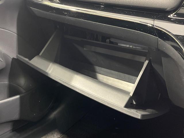 アクア X 禁煙車 ナビ機能付きディスプレイオーディオ Bluetooth バックモニター ETC セーフティセンス LEDヘッドライト 電動格納ドアミラー オートエアコン プライバシーガラス スマートキー(52枚目)