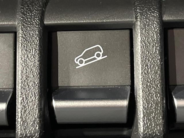 ジムニー ＸＣ　９インチディスプレイオーディオ　セーフティサポート　シートヒーター　ＥＴＣ　クルーズコントロール　ＬＥＤヘッドライト　禁煙車　Ｂｌｕｅｔｏｏｔｈ再生　オートマチックハイビーム　レーンアシスト（38枚目）