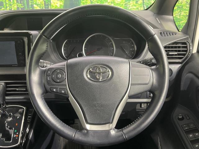 ヴォクシー ZS 煌II SDナビ バックカメラ 両側電動ドア 衝突被害軽減システム スマートキー LEDヘッド ビルトインETC 車線逸脱警報 オートライト デュアルエアコン 純正16インチアルミ Bluetooth CD(11枚目)