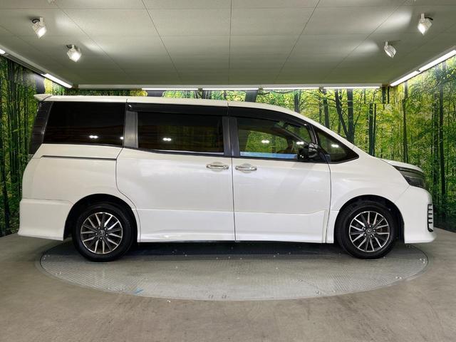 ヴォクシー ZS 煌II SDナビ バックカメラ 両側電動ドア 衝突被害軽減システム スマートキー LEDヘッド ビルトインETC 車線逸脱警報 オートライト デュアルエアコン 純正16インチアルミ Bluetooth CD(27枚目)