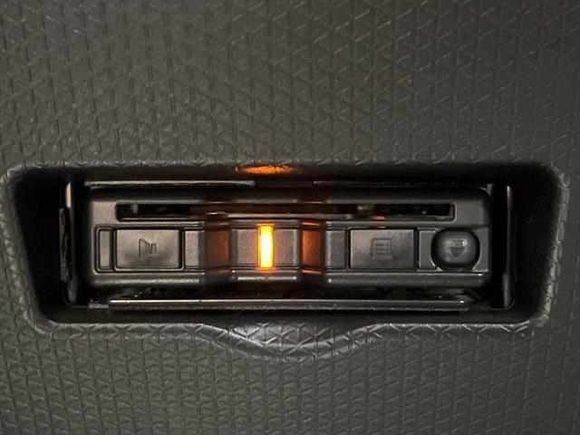 タント カスタムX 禁煙車 両側電動ドア 純正SDナビ 衝突被害軽減システム ハーフレザーシート コーナーセンサー スマートキー LEDヘッド ビルトインETC オートライト オートエアコン 純正14インチアルミ(6枚目)