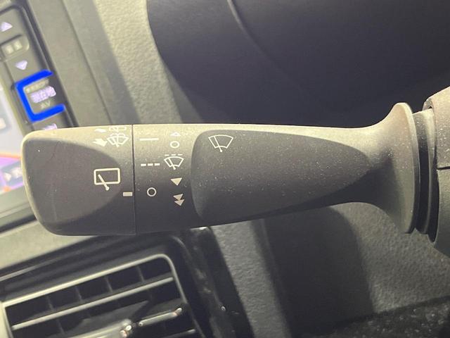 タント カスタムX 禁煙車 両側電動ドア 純正SDナビ 衝突被害軽減システム ハーフレザーシート コーナーセンサー スマートキー LEDヘッド ビルトインETC オートライト オートエアコン 純正14インチアルミ(33枚目)