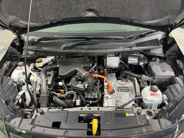 ノート X 禁煙車 純正9インチナビ 衝突軽減 全周囲カメラ インテリジェントルームミラー プロパイロット コーナーセンサー スマートキー LEDヘッド ビルトインETC オートハイビーム 車線逸脱警報(18枚目)