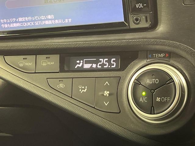 アクア L 禁煙車 純正ナビ Bluetooth ビルトインETC オートエアコン アイドリングストップ キーレスエントリー(5枚目)