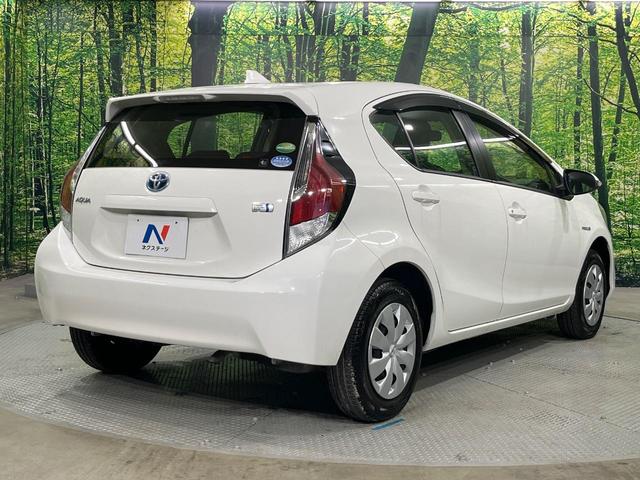 アクア L 禁煙車 純正ナビ Bluetooth ビルトインETC オートエアコン アイドリングストップ キーレスエントリー(16枚目)