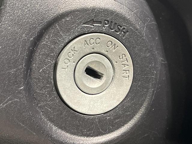 アクア L 禁煙車 純正ナビ Bluetooth ビルトインETC オートエアコン アイドリングストップ キーレスエントリー(23枚目)