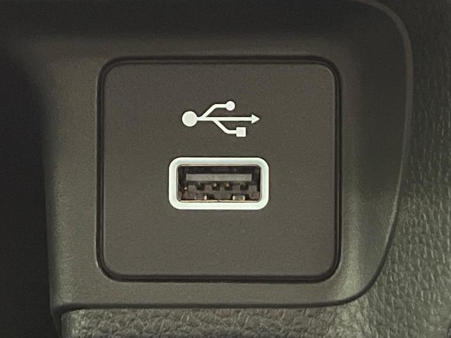 ヴェゼル e:HEV Z 禁煙車 純正9型ナビ バックカメラ ホンダセンシング ETC シートヒーター コーナーセンサー パワーバックドア スマートキー LEDヘッドライト オートハイビーム 車線逸脱警報 オートライト(44枚目)