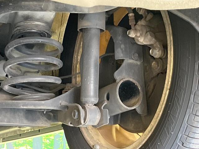 セレナ ライダーブラックラインＳ－ＨＶアドバンスドセーフティ　純正ＳＤナビ　全周囲カメラ　両側電動ドア　ビルトインＥＴＣ　衝突被害軽減システム　コーナーセンサー　クルーズコントロール　スマートキー　ＬＥＤヘッドライト　車線逸脱警報　オートライト　オートエアコン（23枚目）