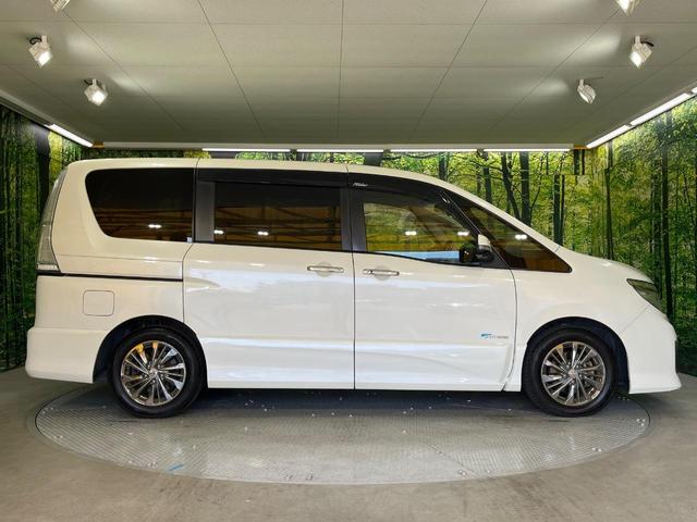 セレナ ライダーブラックラインＳ－ＨＶアドバンスドセーフティ　純正ＳＤナビ　全周囲カメラ　両側電動ドア　ビルトインＥＴＣ　衝突被害軽減システム　コーナーセンサー　クルーズコントロール　スマートキー　ＬＥＤヘッドライト　車線逸脱警報　オートライト　オートエアコン（27枚目）