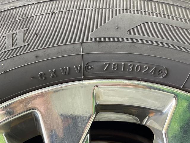 セレナ ライダーブラックラインＳ－ＨＶアドバンスドセーフティ　純正ＳＤナビ　全周囲カメラ　両側電動ドア　ビルトインＥＴＣ　衝突被害軽減システム　コーナーセンサー　クルーズコントロール　スマートキー　ＬＥＤヘッドライト　車線逸脱警報　オートライト　オートエアコン（32枚目）