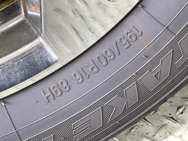 セレナ ライダーブラックラインＳ－ＨＶアドバンスドセーフティ　純正ＳＤナビ　全周囲カメラ　両側電動ドア　ビルトインＥＴＣ　衝突被害軽減システム　コーナーセンサー　クルーズコントロール　スマートキー　ＬＥＤヘッドライト　車線逸脱警報　オートライト　オートエアコン（33枚目）