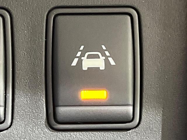 セレナ ライダーブラックラインＳ－ＨＶアドバンスドセーフティ　純正ＳＤナビ　全周囲カメラ　両側電動ドア　ビルトインＥＴＣ　衝突被害軽減システム　コーナーセンサー　クルーズコントロール　スマートキー　ＬＥＤヘッドライト　車線逸脱警報　オートライト　オートエアコン（40枚目）