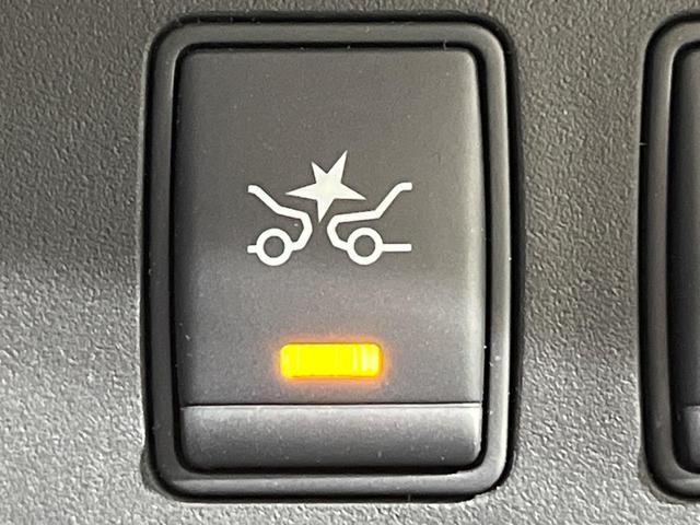 セレナ ライダーブラックラインＳ－ＨＶアドバンスドセーフティ　純正ＳＤナビ　全周囲カメラ　両側電動ドア　ビルトインＥＴＣ　衝突被害軽減システム　コーナーセンサー　クルーズコントロール　スマートキー　ＬＥＤヘッドライト　車線逸脱警報　オートライト　オートエアコン（41枚目）