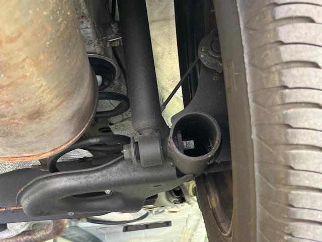 ノート Ｘ　純正ＳＤナビ　バックカメラ　衝突被害軽減システム　禁煙車　スマートキー　車線逸脱警報　オートライト　Ｂｌｕｅｔｏｏｔｈ　ＣＤ　ＤＶＤ再生　フルセグ　プライバシーガラス（21枚目）