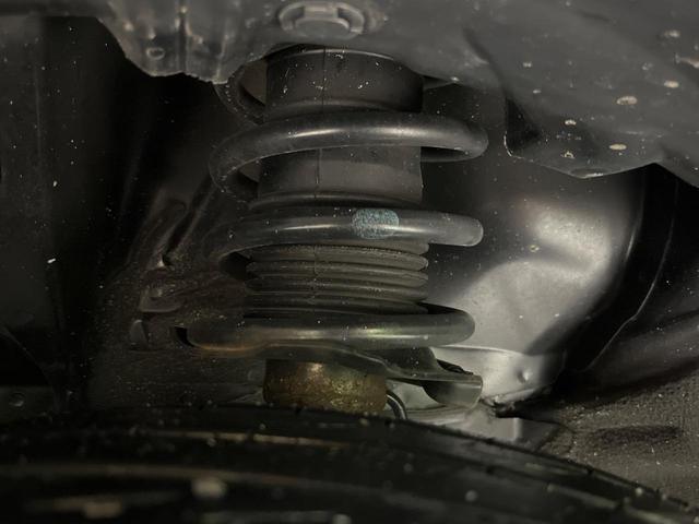 ノート e-パワーニスモ 禁煙車 純正SDナビ 全周囲カメラ インテリジェントルームミラー コーナーセンサー スマートキー LEDヘッドライト ETC オートライト 純正16インチアルミホイール Bluetooth CD(30枚目)