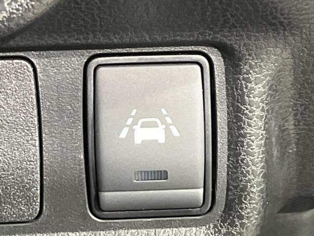 ノート e-パワーニスモ 禁煙車 純正SDナビ 全周囲カメラ インテリジェントルームミラー コーナーセンサー スマートキー LEDヘッドライト ETC オートライト 純正16インチアルミホイール Bluetooth CD(48枚目)