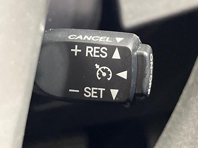 アクア Ｓ　禁煙車　ＳＤナビ　Ｂｌｕｅｔｏｏｔｈ　バックモニター　ＥＴＣ　クルーズコントロール　ＬＥＤヘッドライト　オートライト　オートエアコン　ステアリングスイッチ　電動格納ドアミラー　１５インチＡＷ（5枚目）