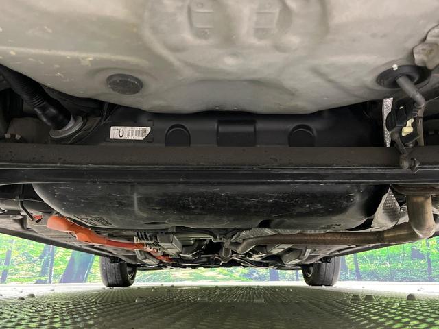 アクア Ｓ　禁煙車　ＳＤナビ　Ｂｌｕｅｔｏｏｔｈ　バックモニター　ＥＴＣ　クルーズコントロール　ＬＥＤヘッドライト　オートライト　オートエアコン　ステアリングスイッチ　電動格納ドアミラー　１５インチＡＷ（19枚目）