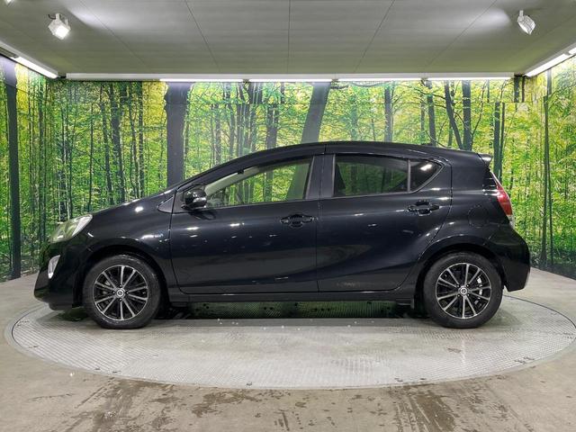 アクア Ｓ　禁煙車　ＳＤナビ　Ｂｌｕｅｔｏｏｔｈ　バックモニター　ＥＴＣ　クルーズコントロール　ＬＥＤヘッドライト　オートライト　オートエアコン　ステアリングスイッチ　電動格納ドアミラー　１５インチＡＷ（26枚目）