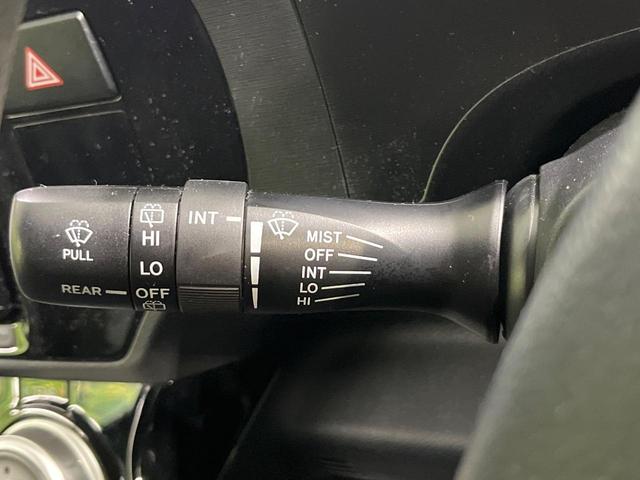 アクア Ｓ　禁煙車　ＳＤナビ　Ｂｌｕｅｔｏｏｔｈ　バックモニター　ＥＴＣ　クルーズコントロール　ＬＥＤヘッドライト　オートライト　オートエアコン　ステアリングスイッチ　電動格納ドアミラー　１５インチＡＷ（37枚目）